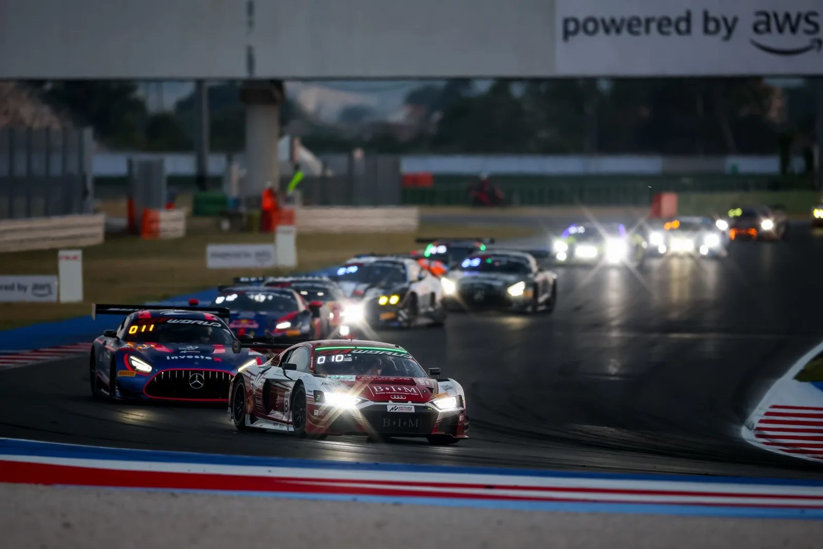 Eastalent Racing holt erste Punkte in der GT World Challenge Europe